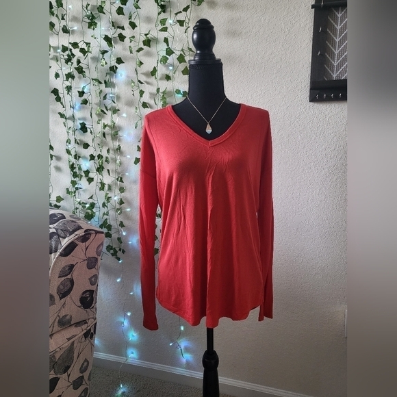 NWOT Athleta super soft oversized long sleeve top - Picture 1 of 6